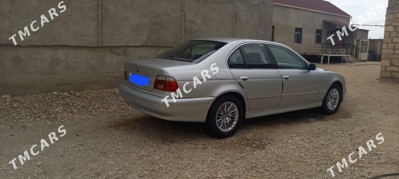BMW 525 2002 - 120 000 TMT - Balkanabat - img 4