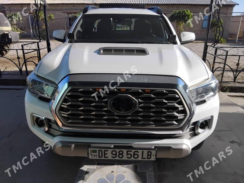 Toyota Tacoma 2019 - 380 000 TMT - Dänew - img 4