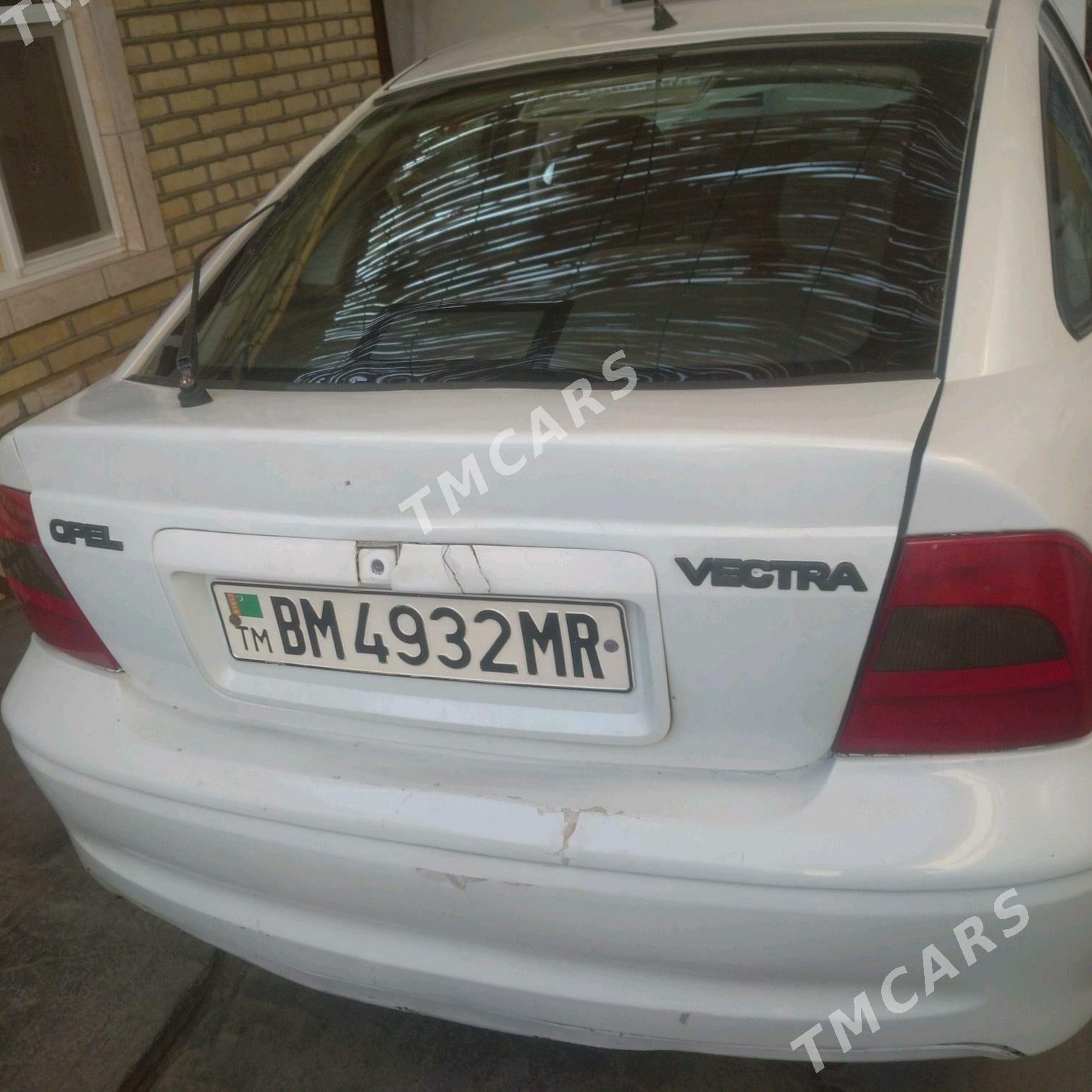 Opel Vectra 1998 - 37 000 TMT - Мары - img 1