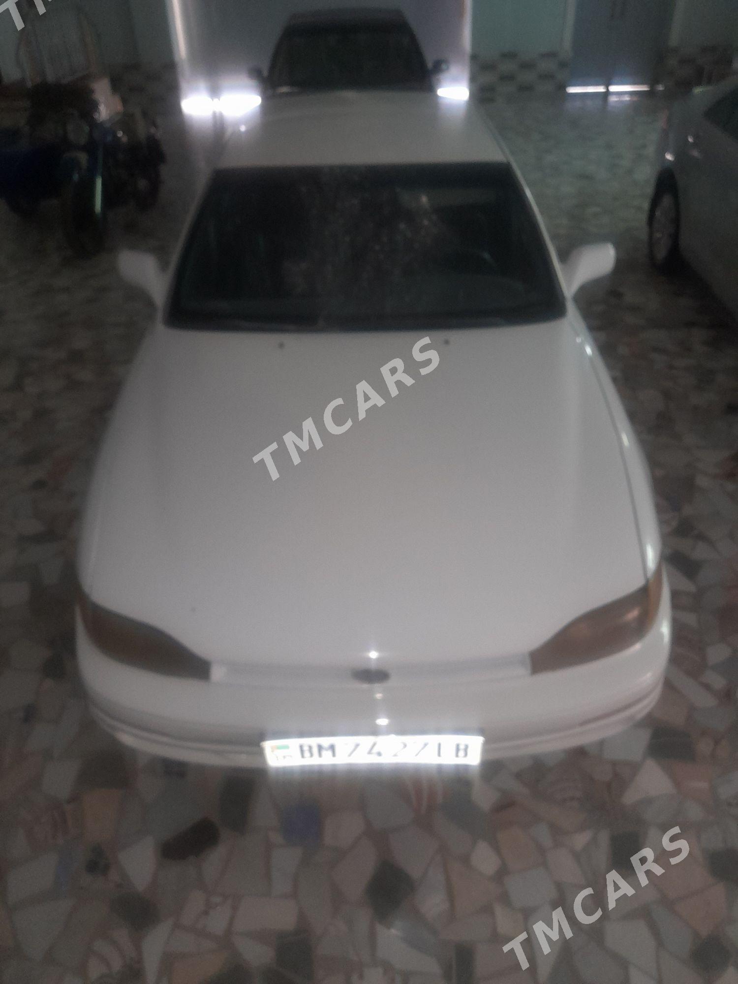 Toyota Camry 1993 - 65 000 TMT - Halaç - img 4