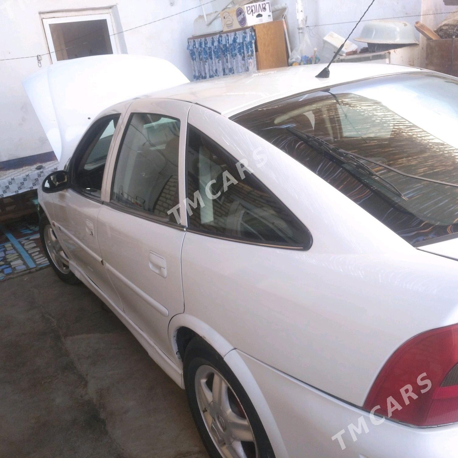 Opel Vectra 1998 - 37 000 TMT - Мары - img 2