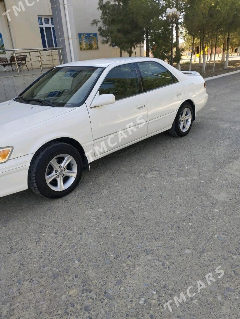 Toyota Camry 1999 - 120 000 TMT - Байрамали - img 7