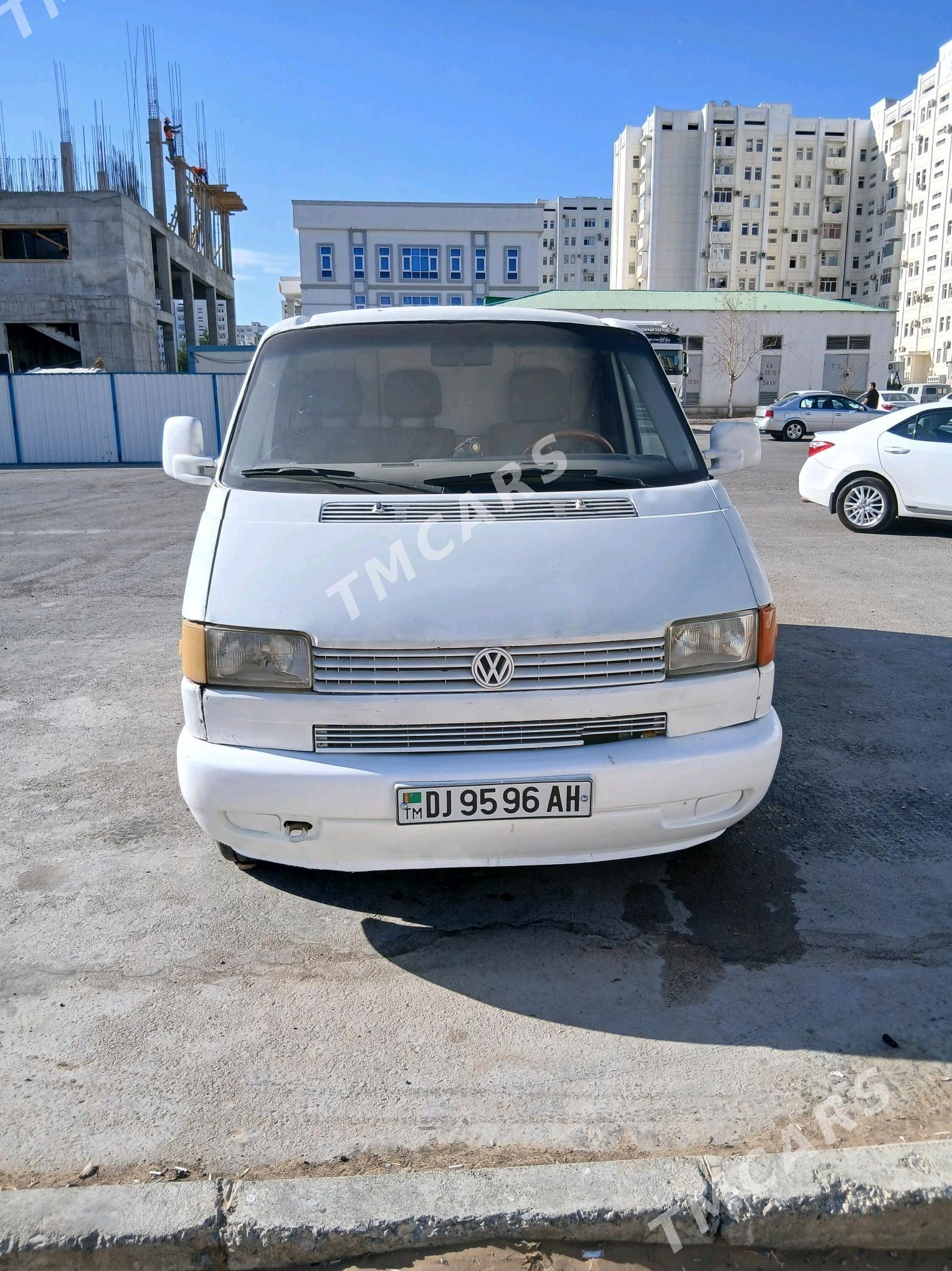 Volkswagen Transporter 2001 - 45 000 TMT - Ашхабад - img 1