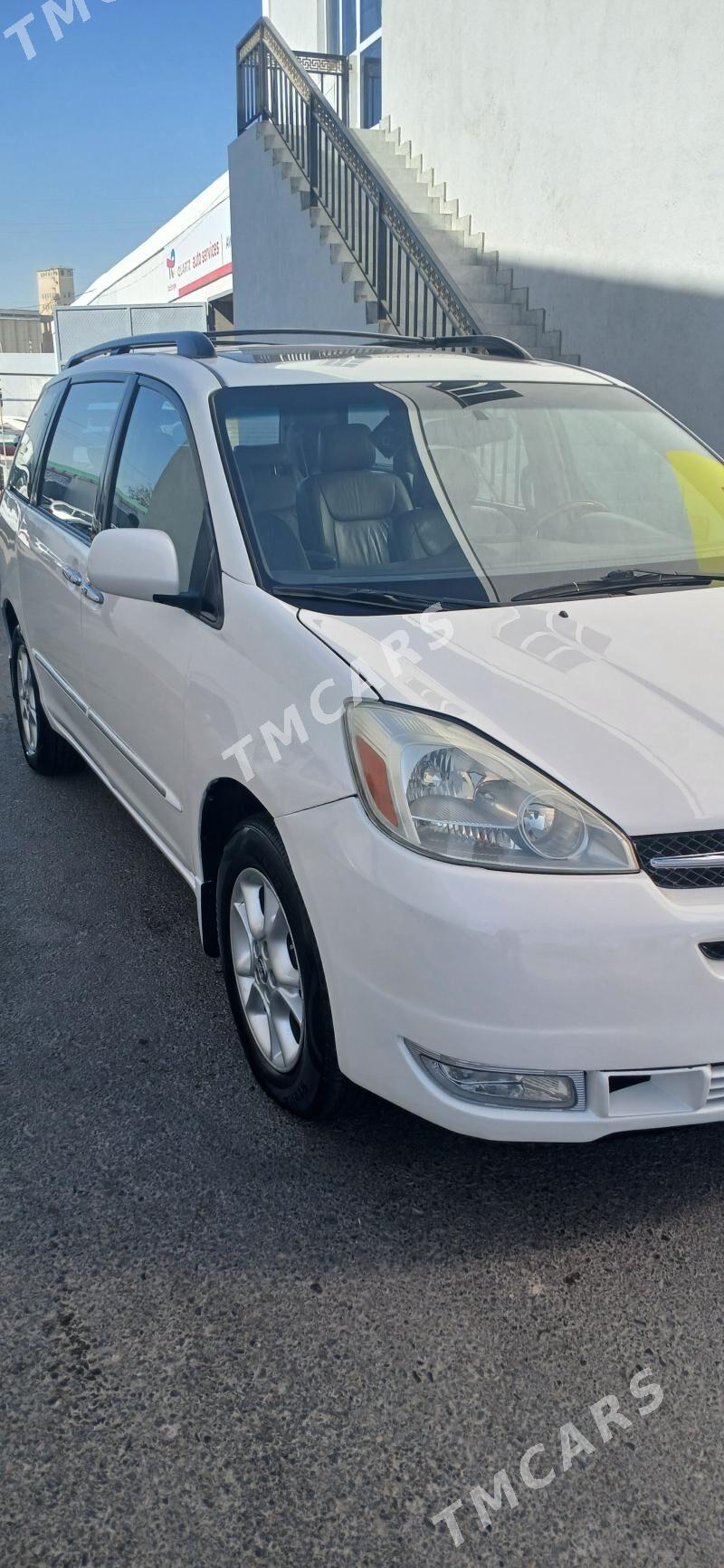 Toyota Sienna 2004 - 230 000 TMT - Мары - img 2