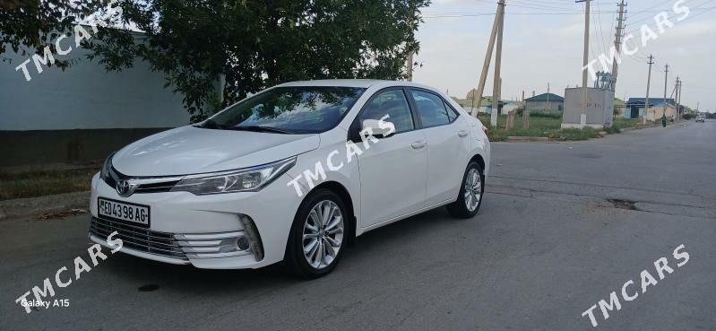 Toyota Corolla 2017 - 190 000 TMT - Aşgabat - img 2