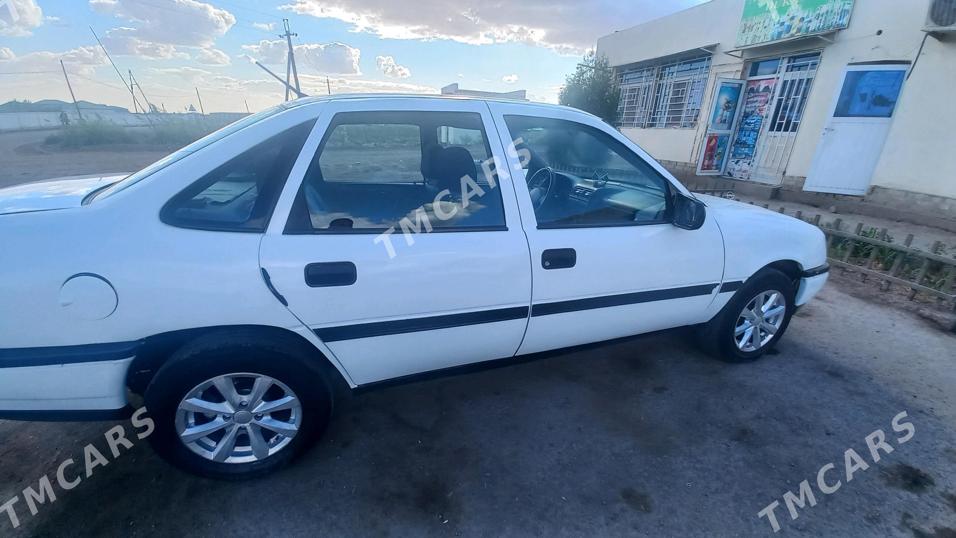 Opel Vectra 1991 - 36 000 TMT - Гороглы (Тагта) - img 4