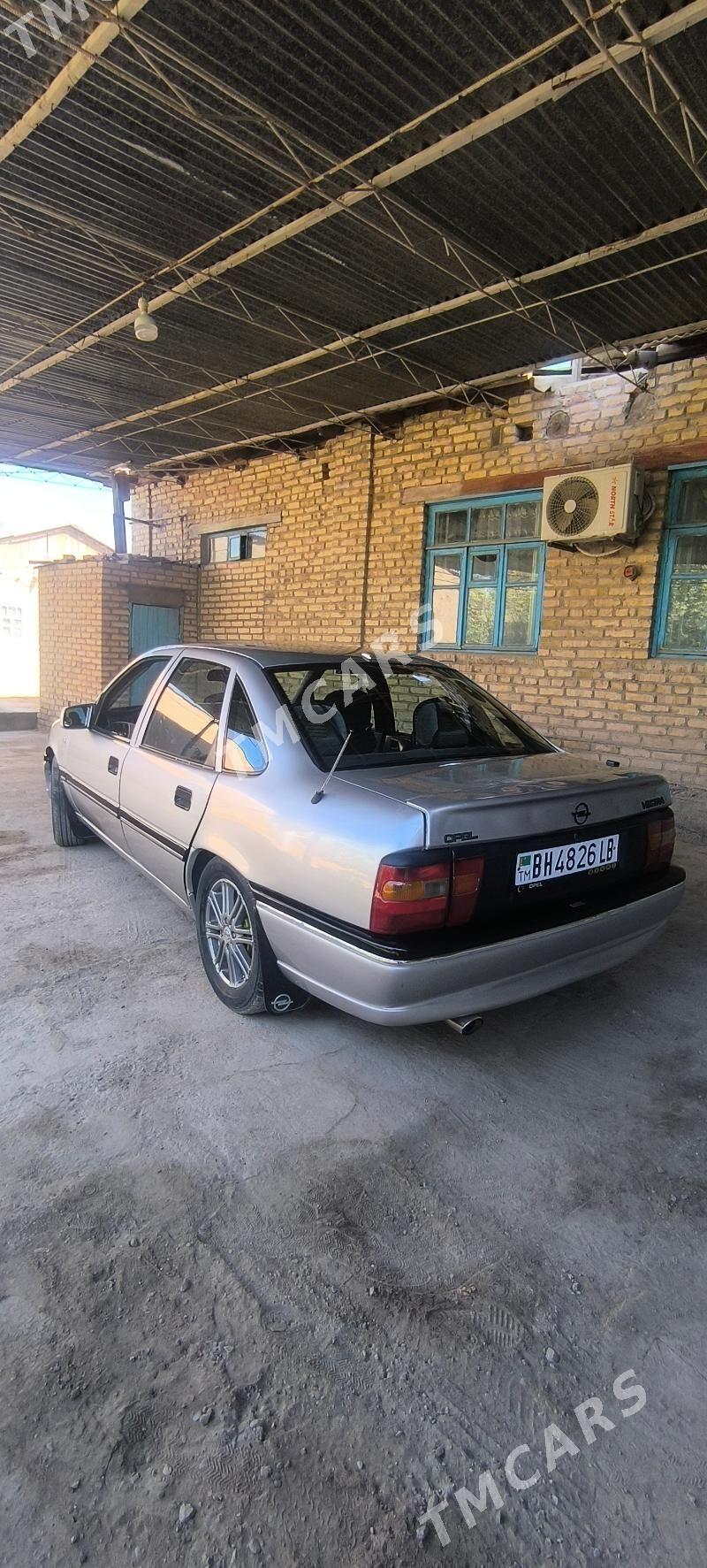 Opel Vectra 1995 - 45 000 TMT - Саят - img 2