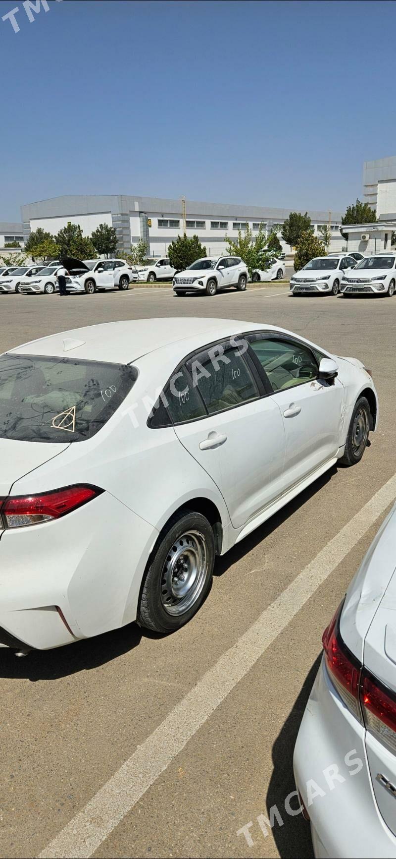 Toyota Corolla 2021 - 215 000 TMT - Ашхабад - img 3