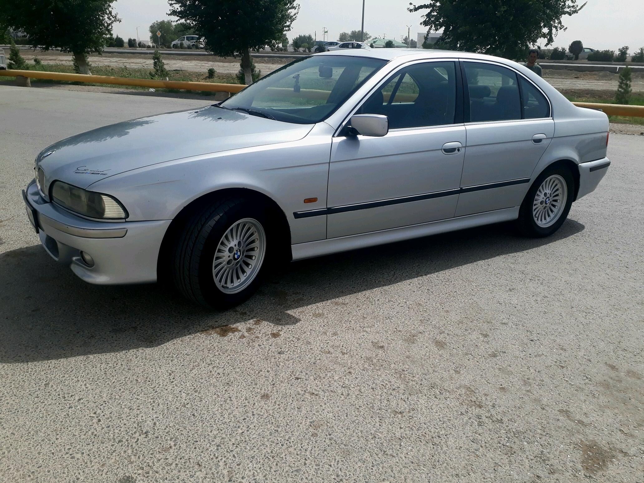 BMW E39 1996 - 90 000 TMT - Теджен - img 6