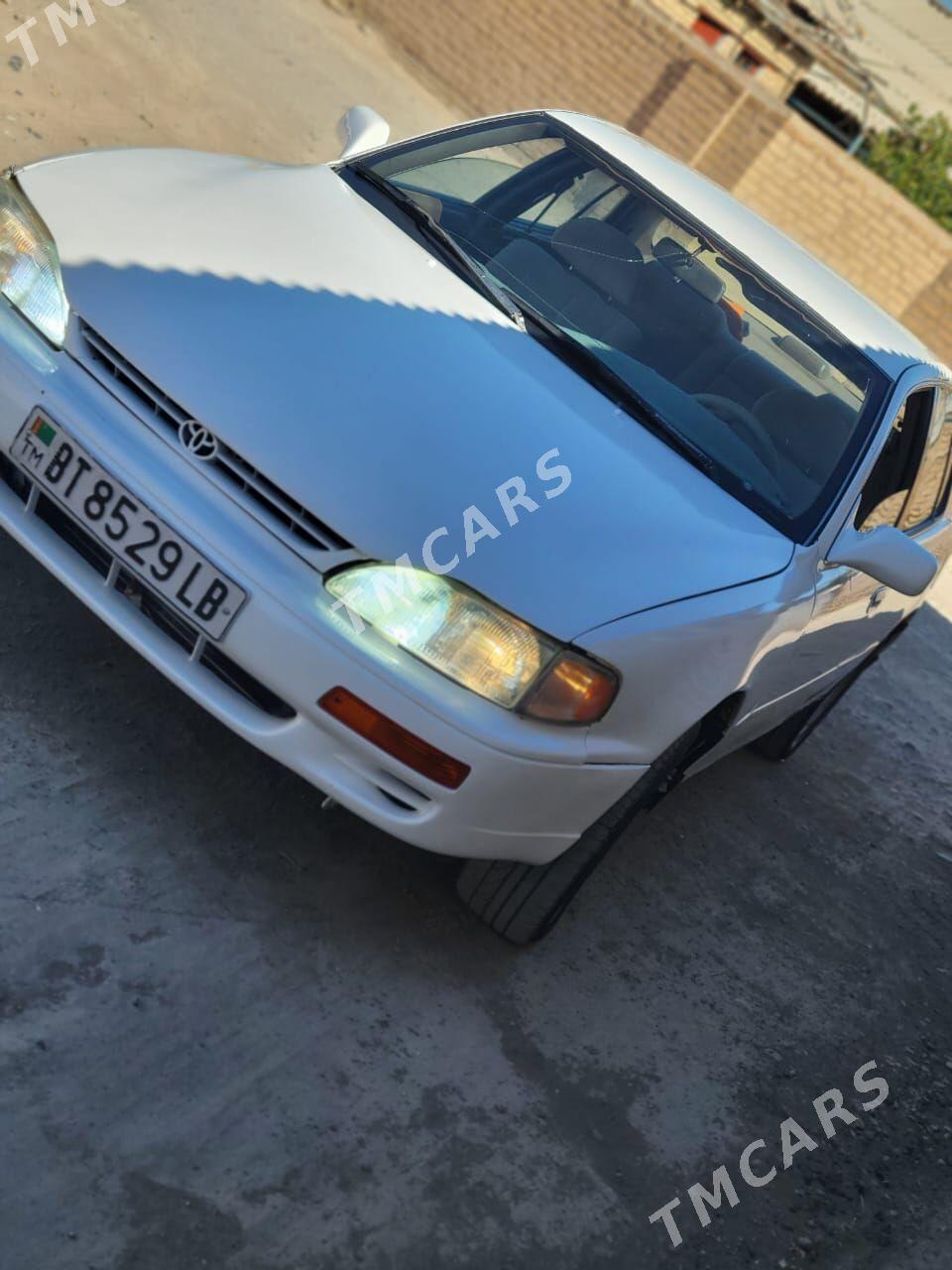 Toyota Camry 1996 - 76 000 TMT - Garabekewül - img 4