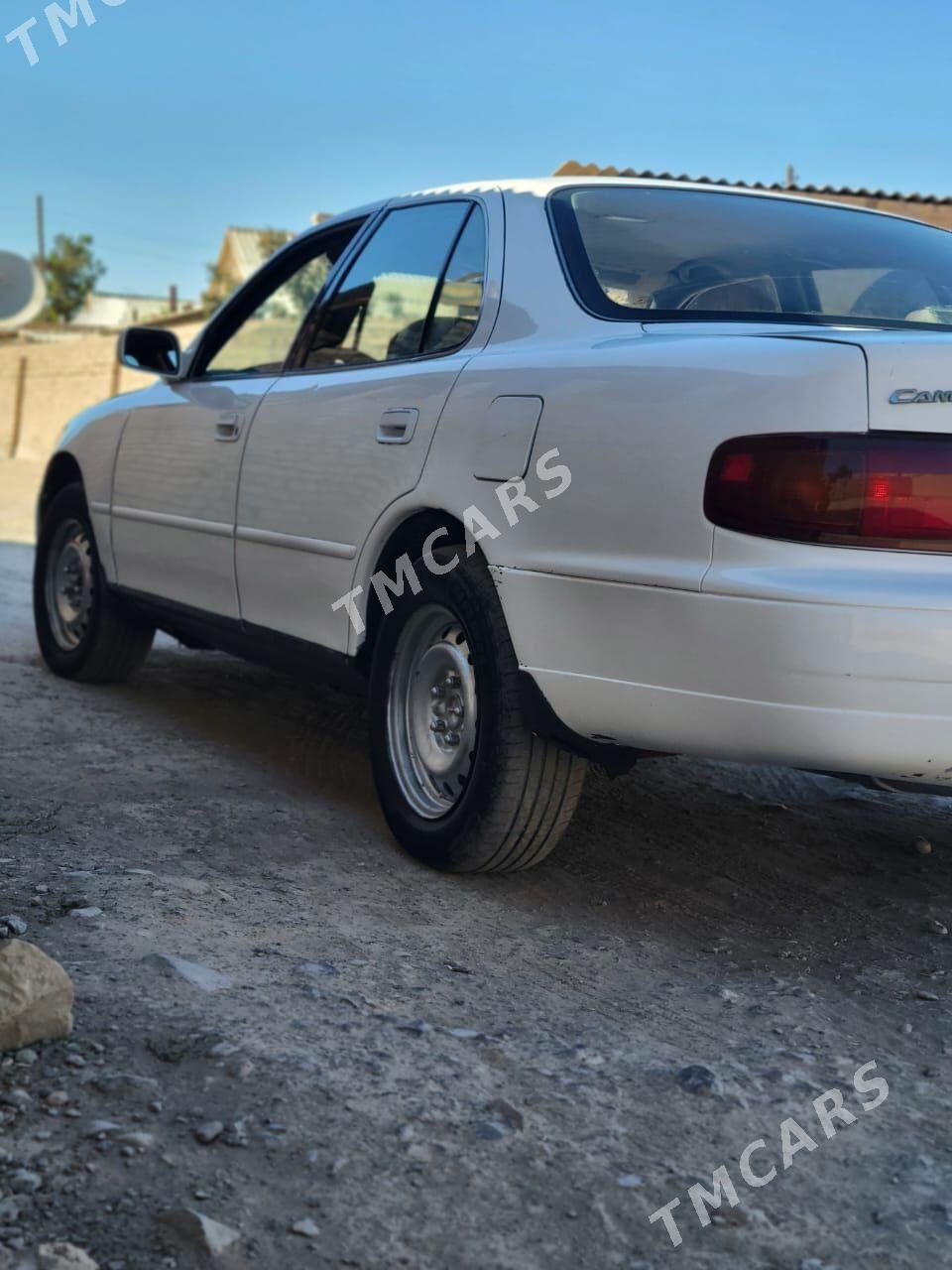 Toyota Camry 1996 - 76 000 TMT - Garabekewül - img 3