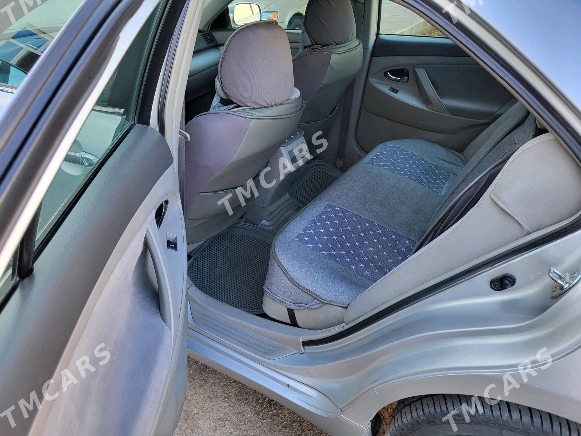 Toyota Camry 2011 - 190 000 TMT - Дашогуз - img 5