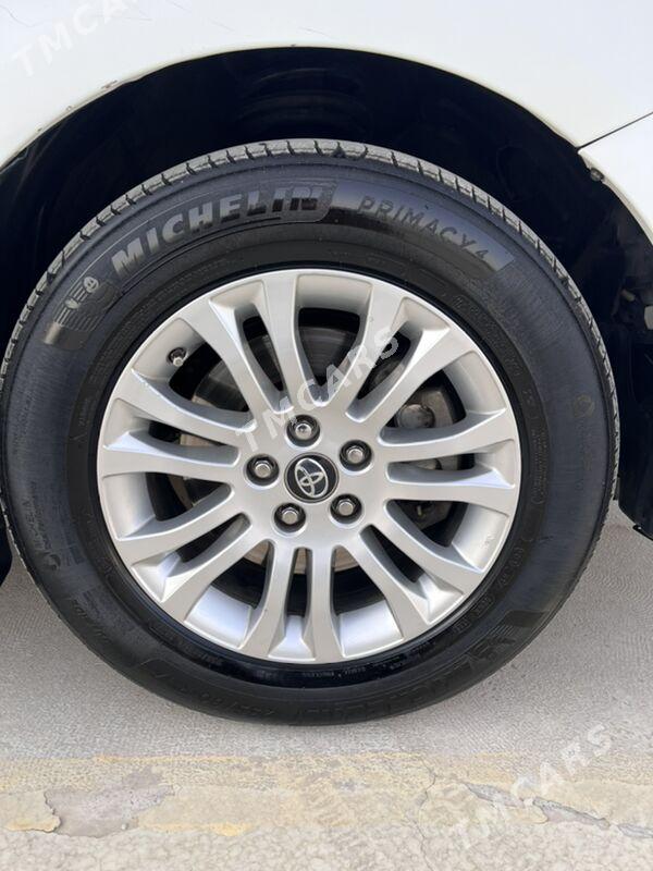 Toyota Sienna 2019 - 422 000 TMT - Aşgabat - img 7