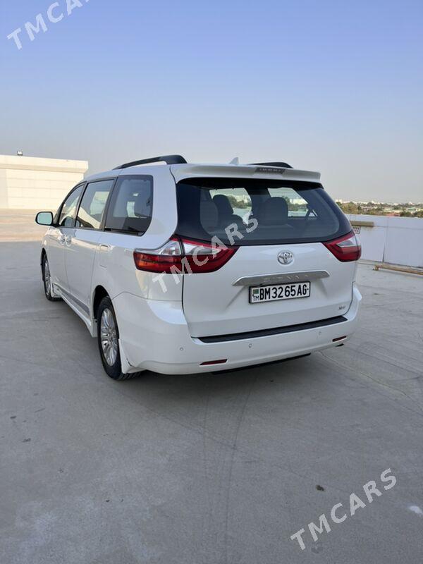 Toyota Sienna 2019 - 422 000 TMT - Aşgabat - img 5