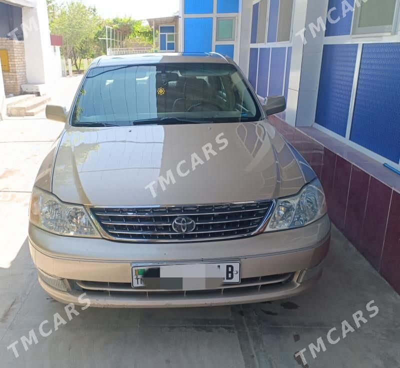 Toyota Avalon 2003 - 220 000 TMT - Магданлы - img 4