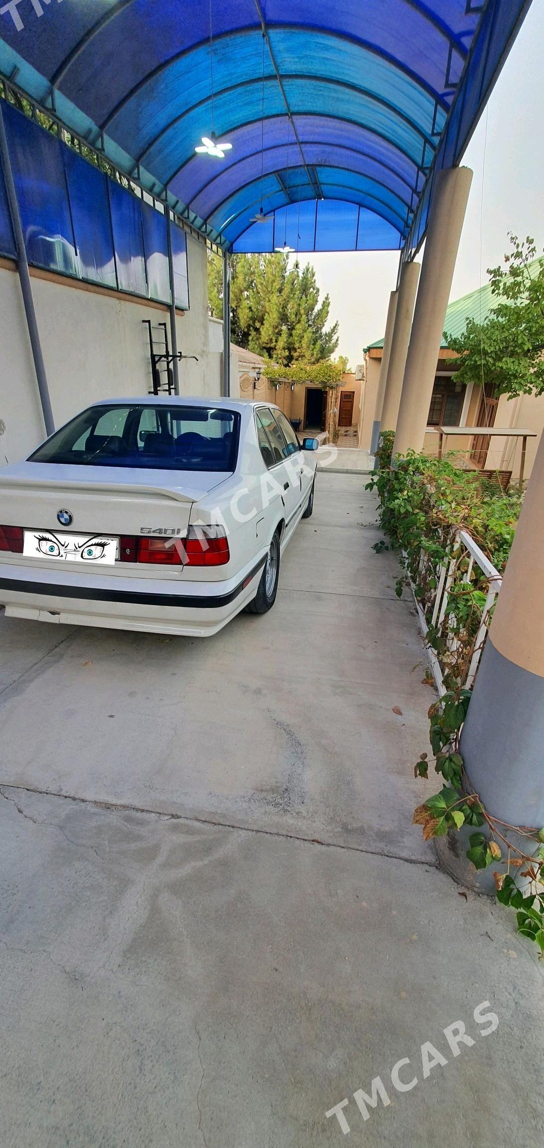 BMW 540 1995 - 110 000 TMT - Кëши - img 2