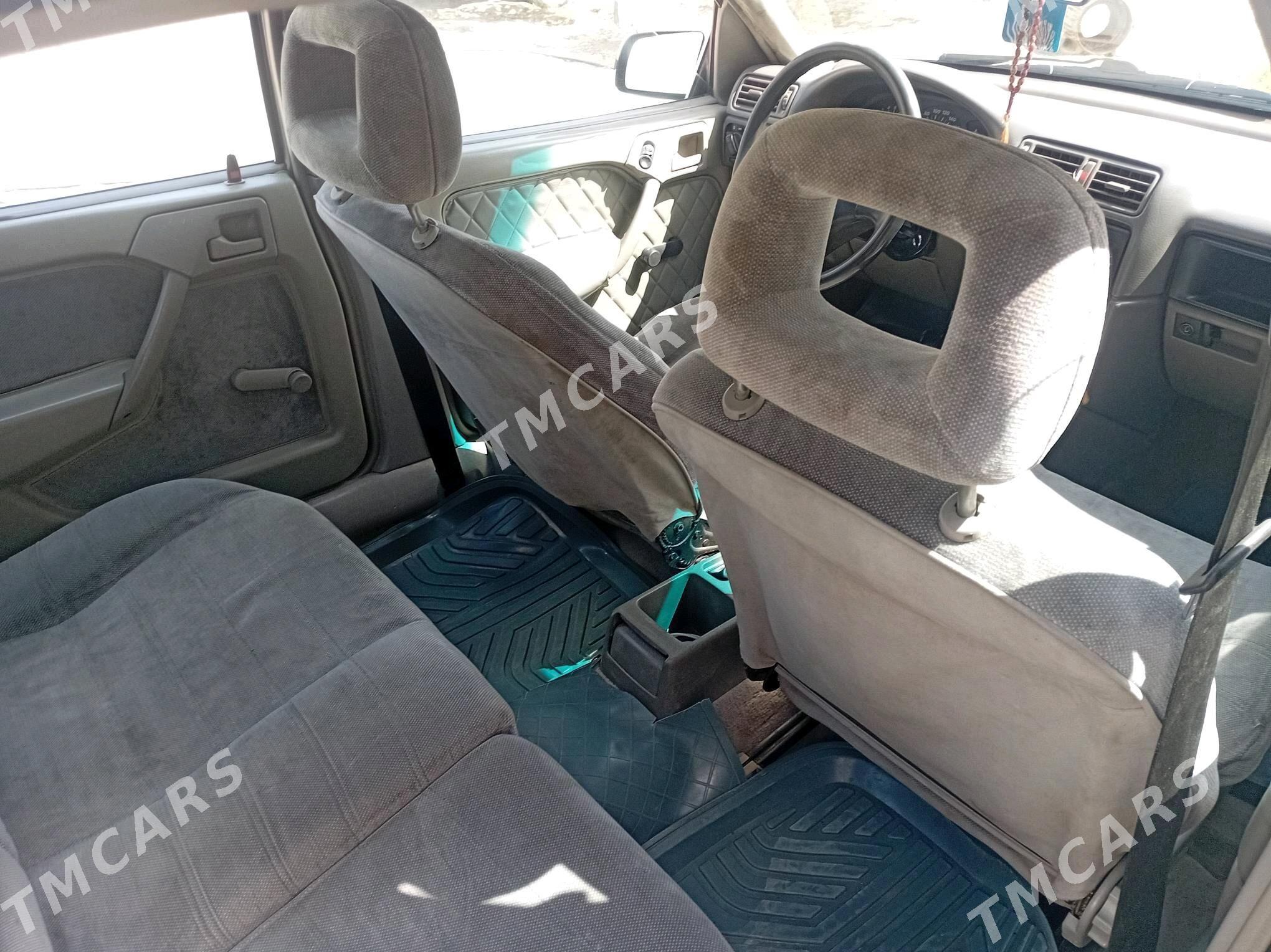 Opel Vectra 1990 - 36 000 TMT - Бахарден - img 6