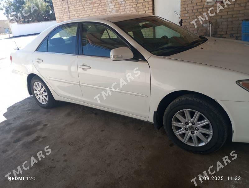 Toyota Camry 2005 - 172 000 TMT - Дянев - img 4