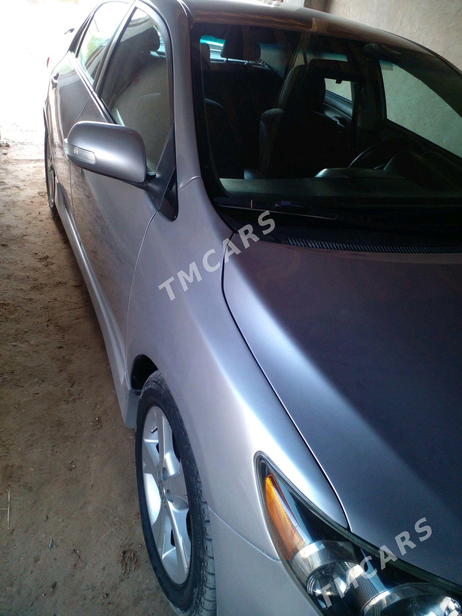 Toyota Corolla 2011 - 170 000 TMT - Дашогуз - img 5