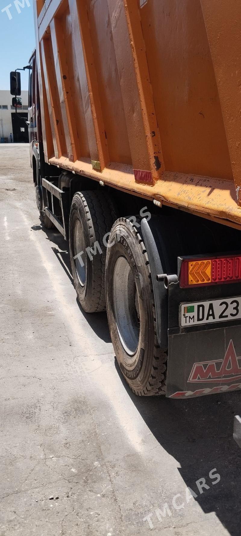 Howo Sinotruk 2010 - 400 000 TMT - Балканабат - img 3
