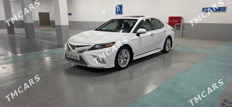 Toyota Camry 2018 - 325 000 TMT - Ашхабад - img 2