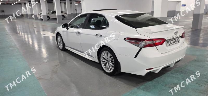Toyota Camry 2018 - 325 000 TMT - Ашхабад - img 5