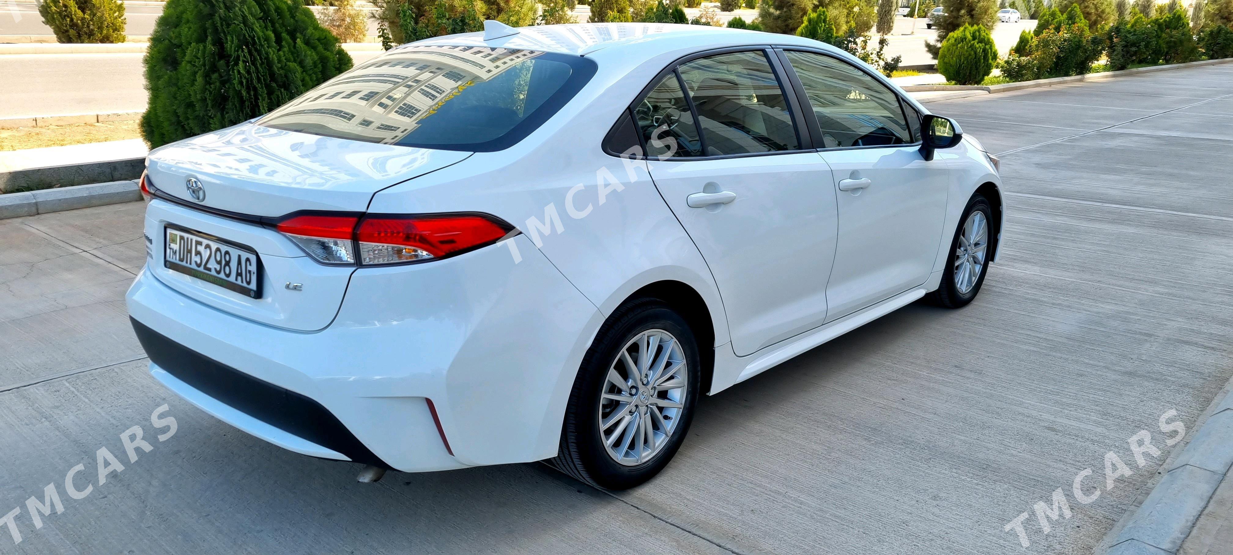 Toyota Corolla 2022 - 245 000 TMT - Ашхабад - img 2