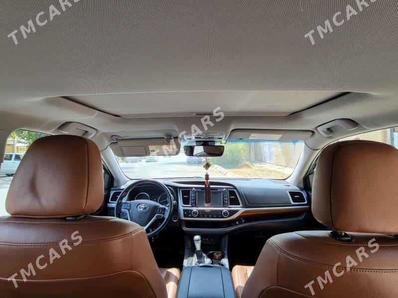 Toyota Highlander 2019 - 530 000 TMT - Мары - img 3