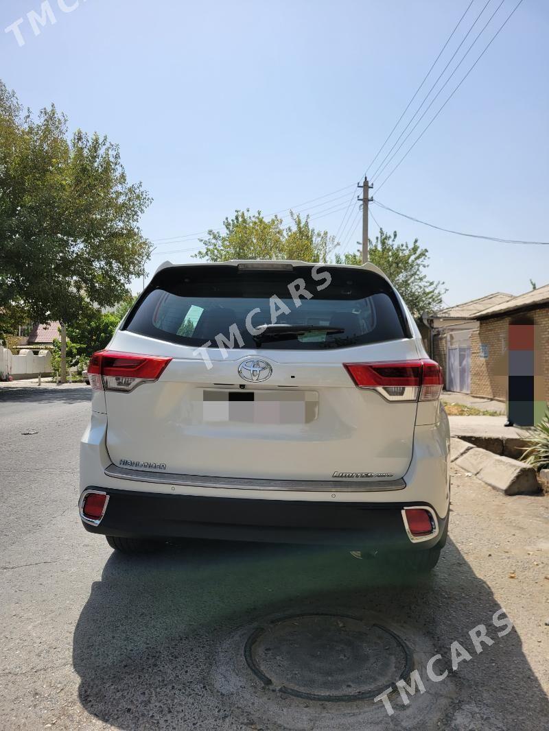 Toyota Highlander 2019 - 530 000 TMT - Мары - img 6