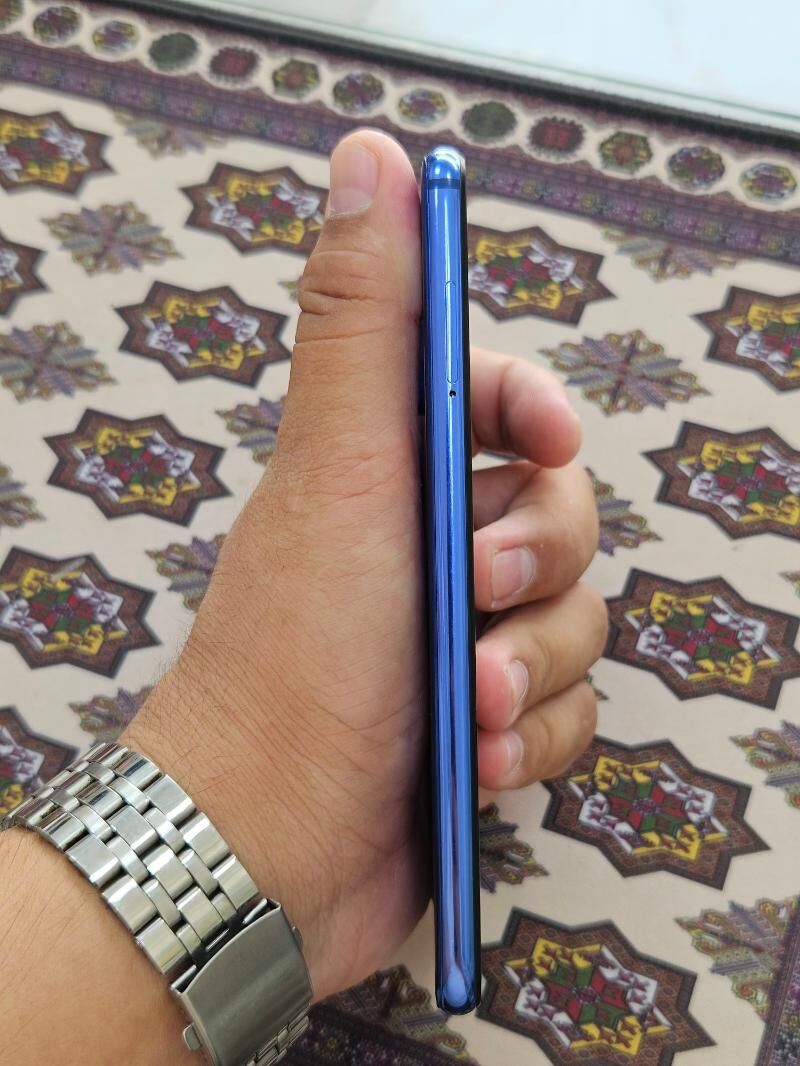 Xiaomi 9 SE  6/64gb - Aşgabat - img 6