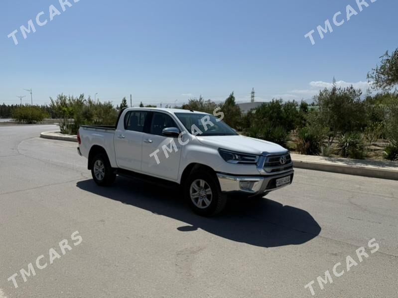 Toyota Hilux 2024 - 619 000 TMT - Ашхабад - img 7