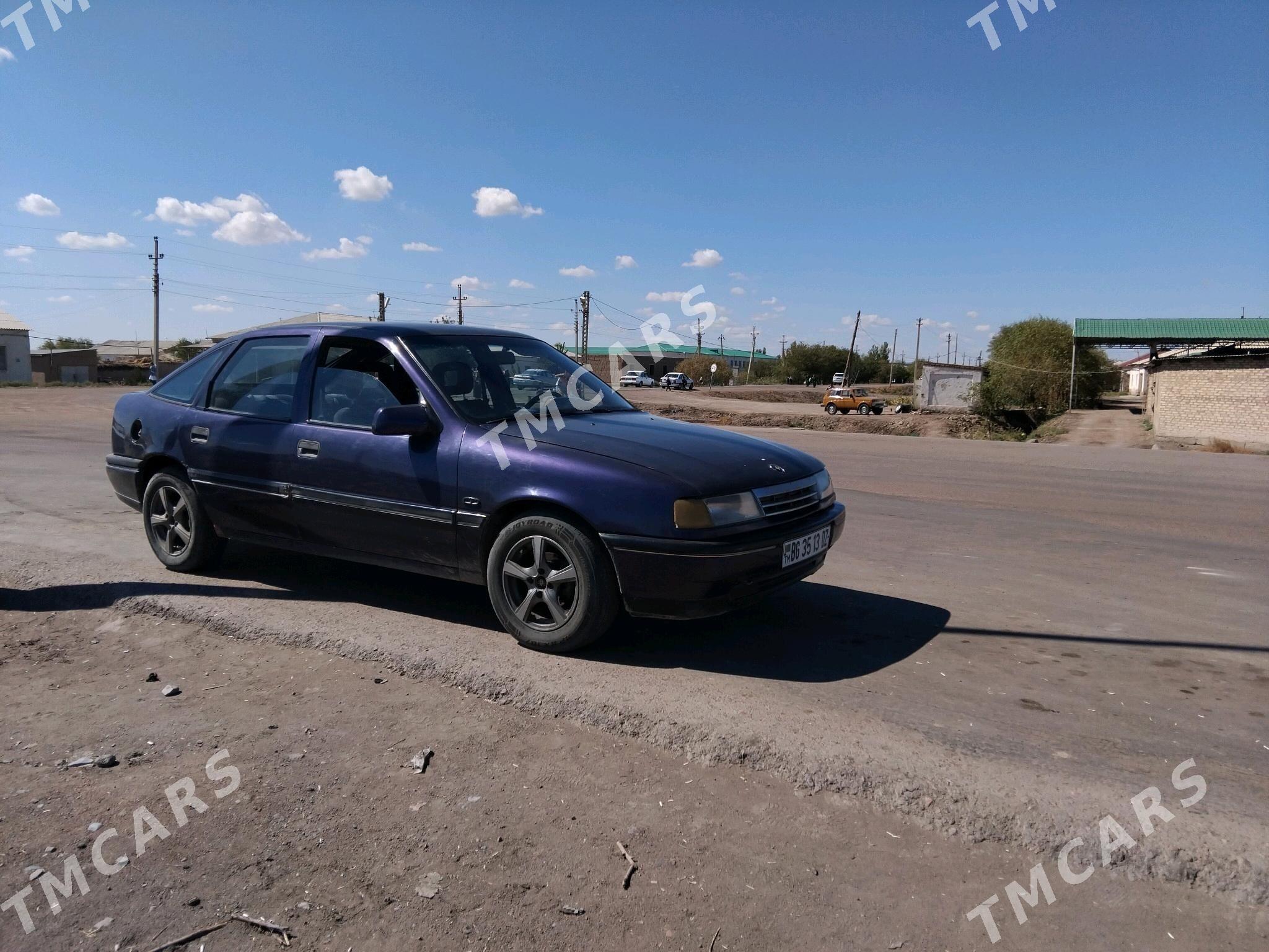 Opel Vectra 1991 - 25 000 TMT - Boldumsaz - img 2