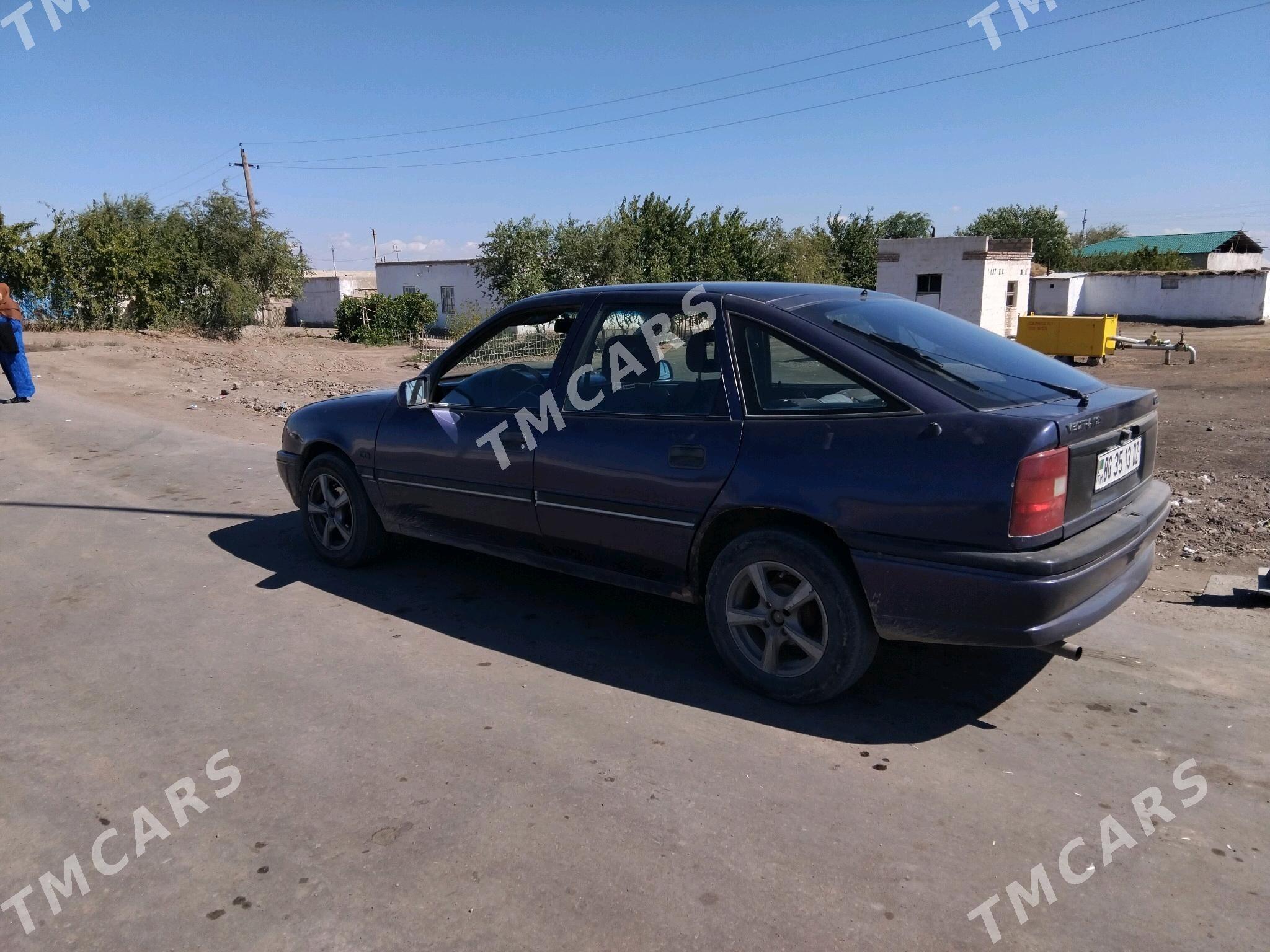 Opel Vectra 1991 - 25 000 TMT - Boldumsaz - img 4