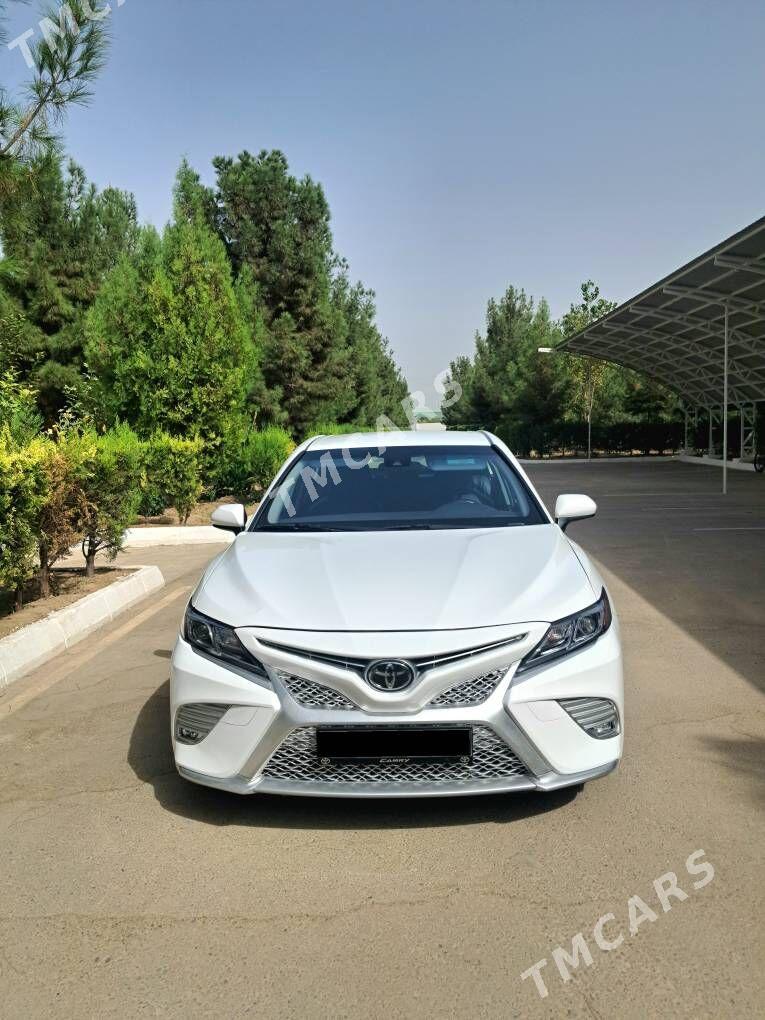 Toyota Camry 2020 - 310 000 TMT - Бузмеин ГРЭС - img 3