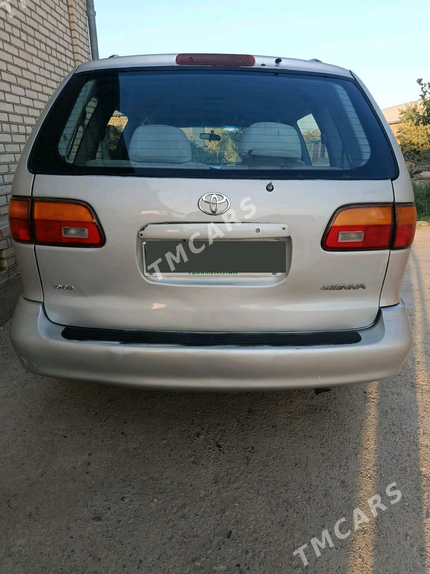 Toyota Sienna 1999 - 120 000 TMT - Mary - img 2