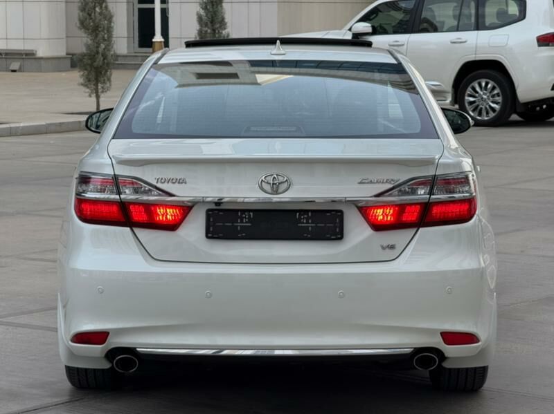 Toyota Camry 2017 - 560 000 TMT - Bedew - img 2
