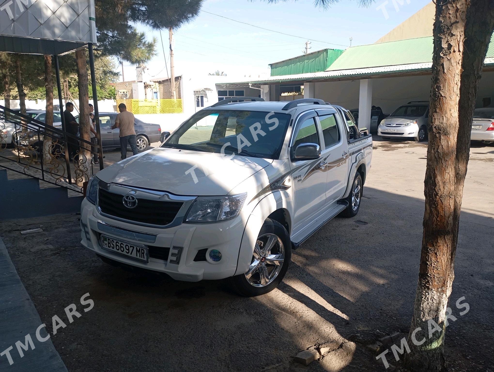 Toyota Hilux 2007 - 220 000 TMT - Керки - img 4
