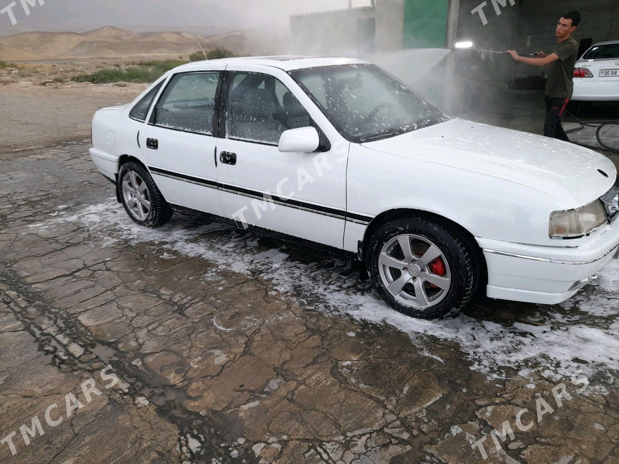 Opel Vectra 1991 - 45 000 TMT - Bäherden - img 6