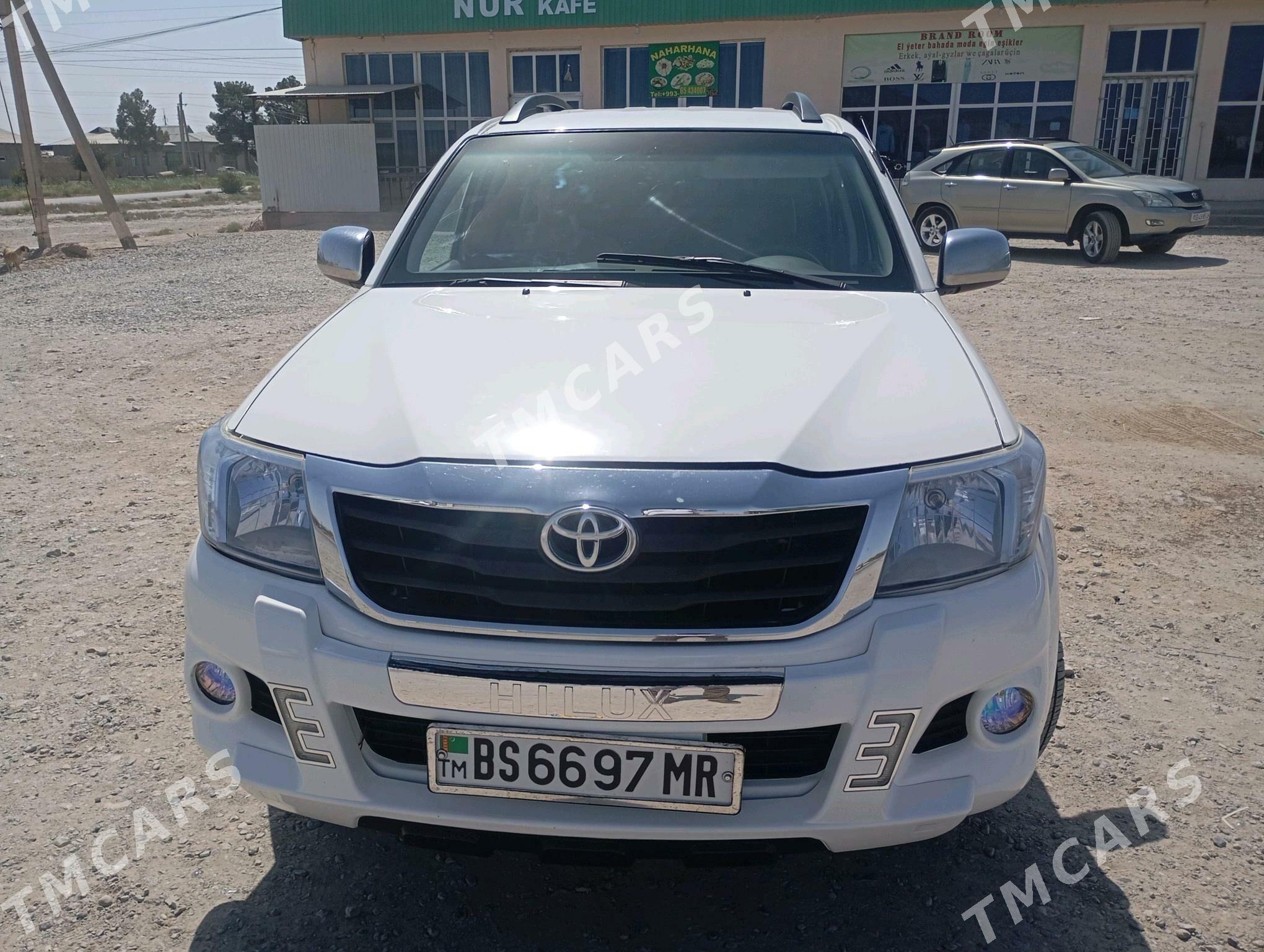 Toyota Hilux 2007 - 220 000 TMT - Керки - img 7