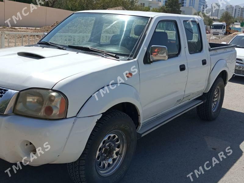 Nissan Navara 2011 - 104 000 TMT - Gökdepe - img 4