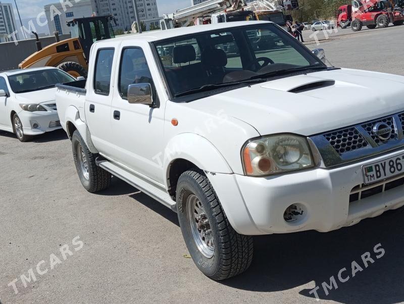 Nissan Navara 2011 - 104 000 TMT - Gökdepe - img 2