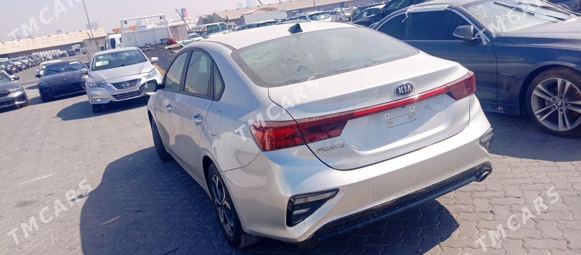 Kia Forte 2020 - 198 000 TMT - Байрамали - img 2