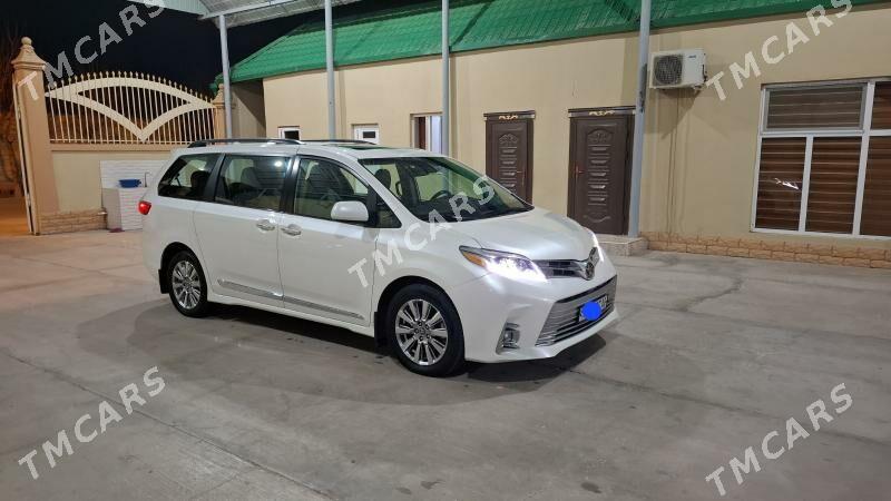 Toyota Sienna 2019 - 500 000 TMT - Ашхабад - img 3