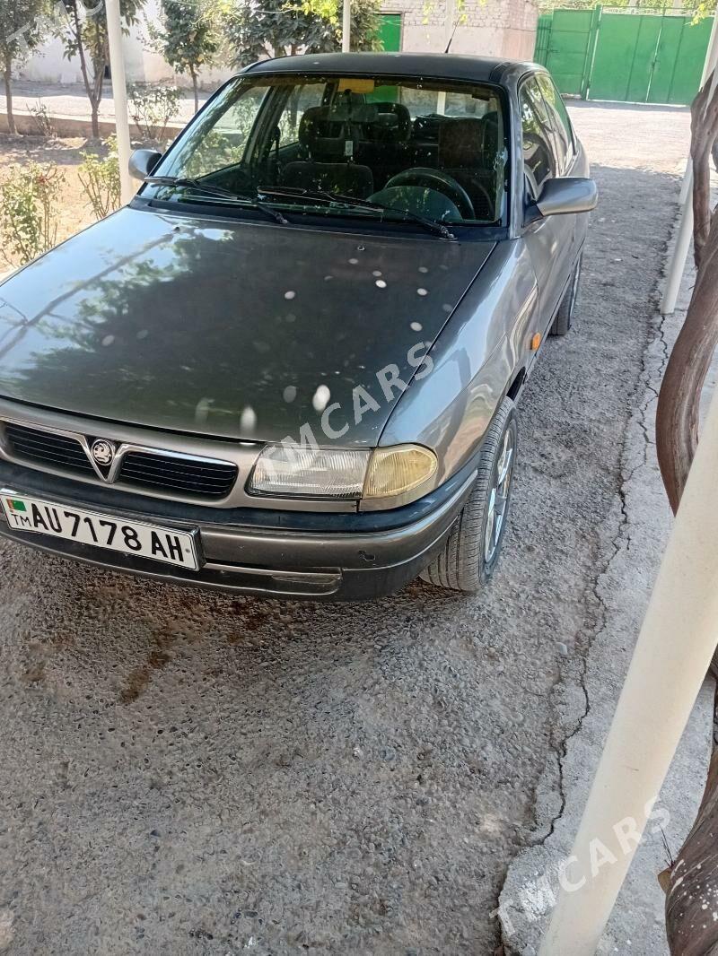 Opel Astra 1993 - 40 000 TMT - Кака - img 2