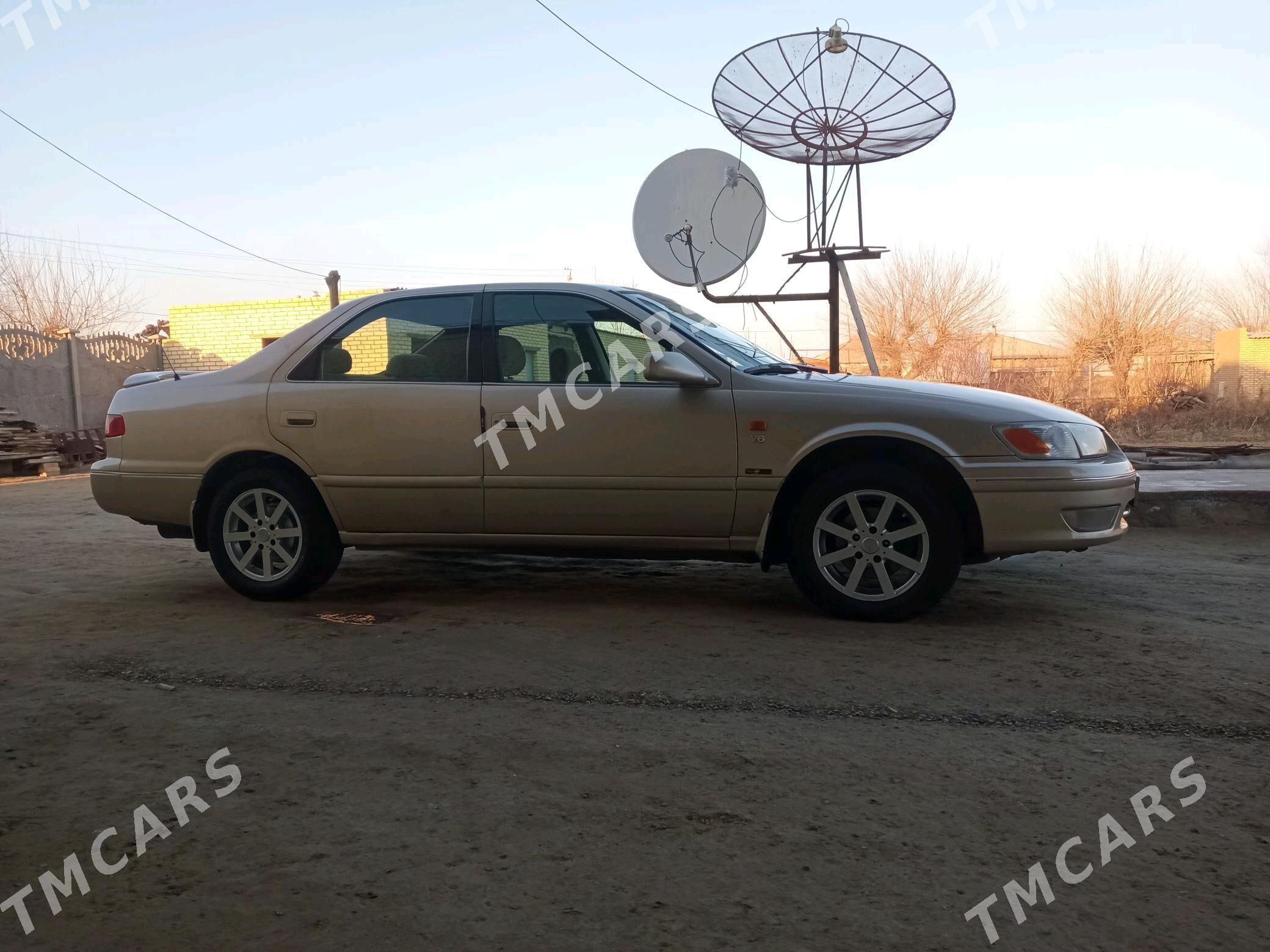 Toyota Camry 2000 - 120 000 TMT - Mary - img 2