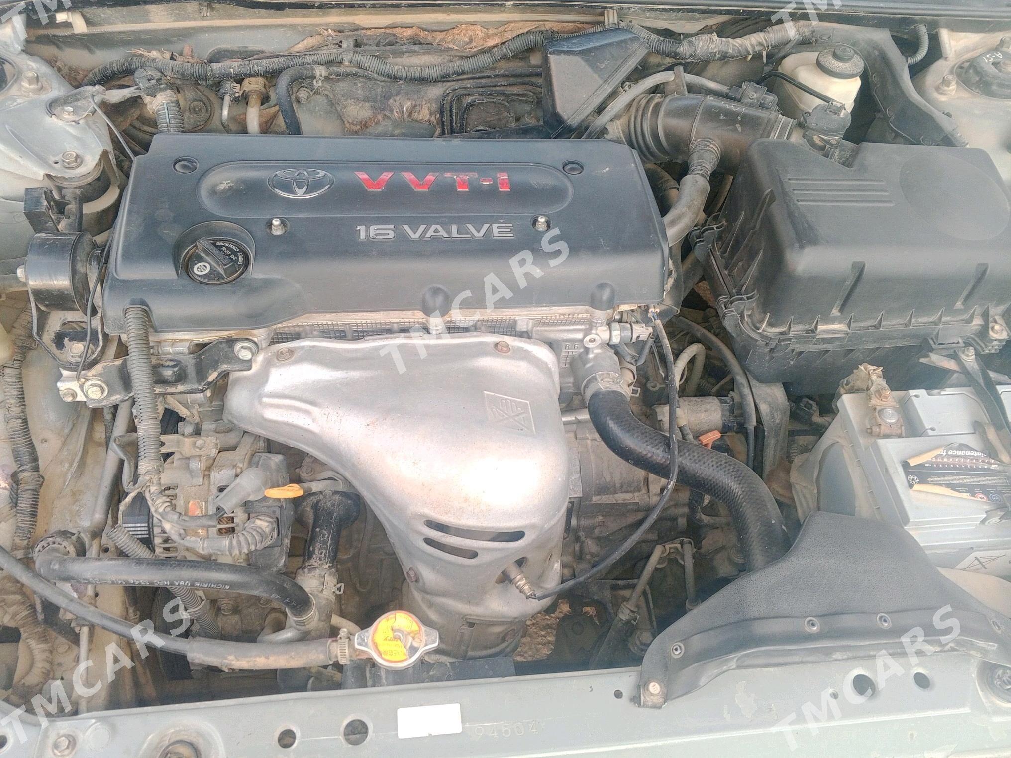 Toyota Camry 2004 - 165 000 TMT - Şabat etr. - img 3