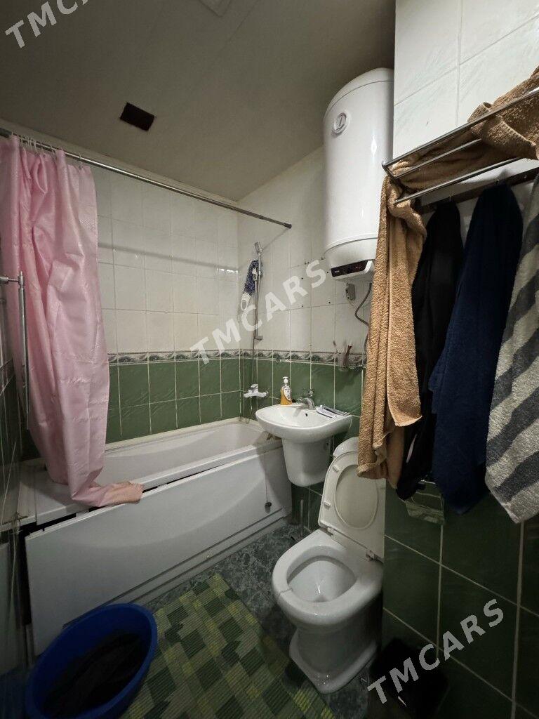GOWDAN A 1NJI ETAŹ 2KOMNAT - Гаудан "А" - img 3