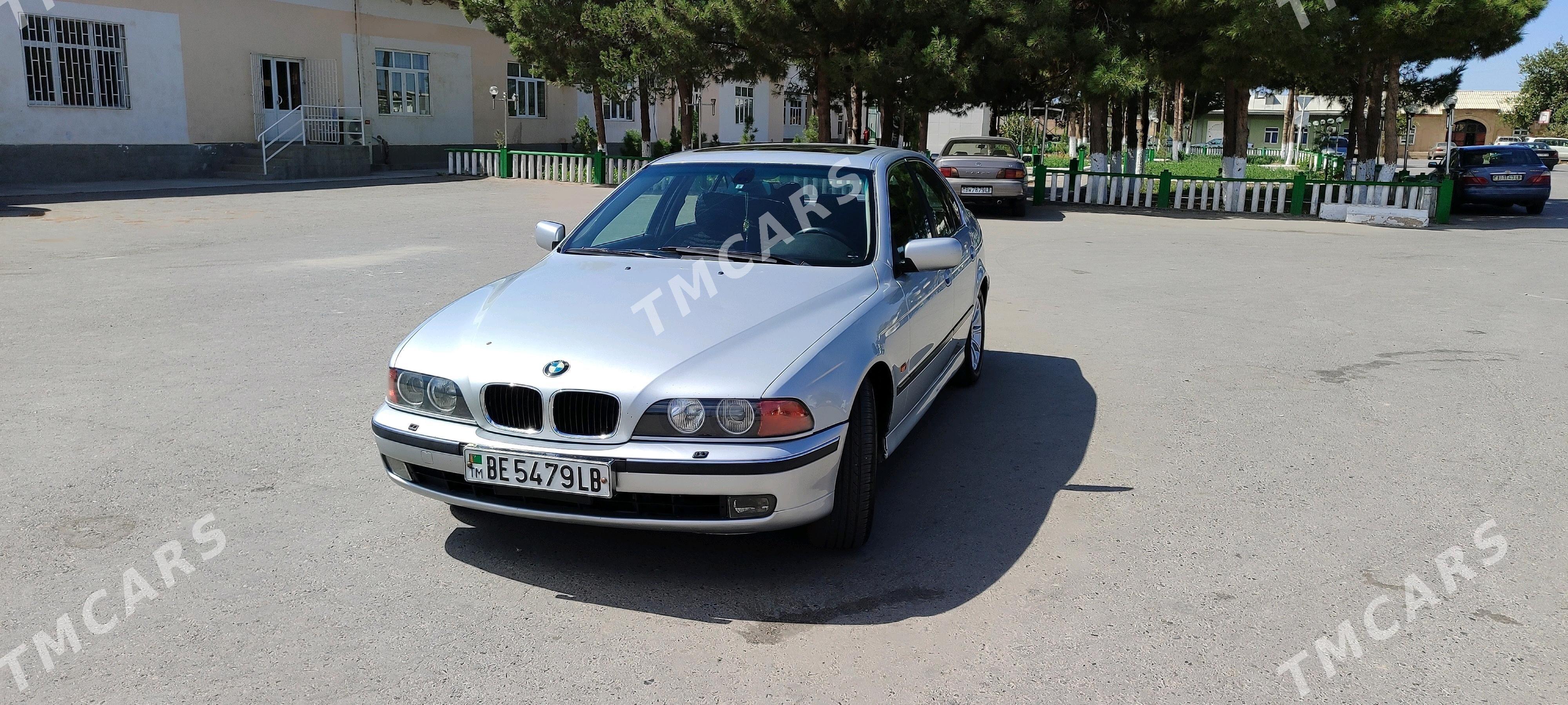 BMW 525 2000 - 120 000 TMT - Türkmenabat - img 5