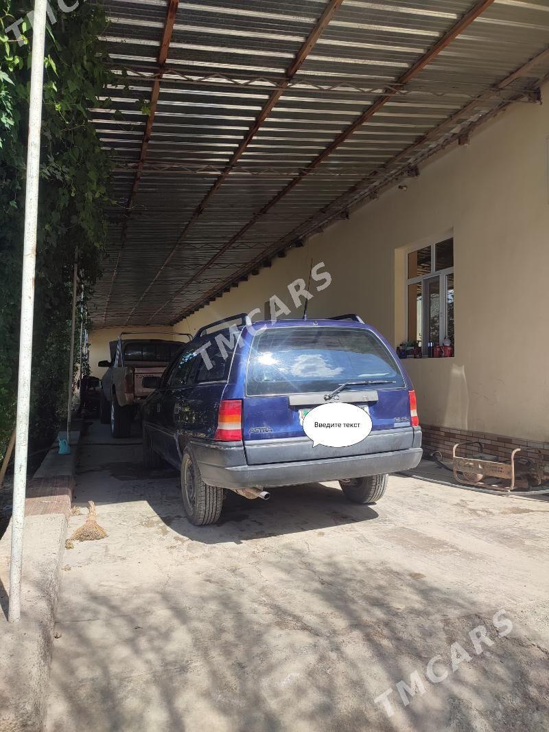Opel Astra 1992 - 44 000 TMT - Шабатский этрап - img 2