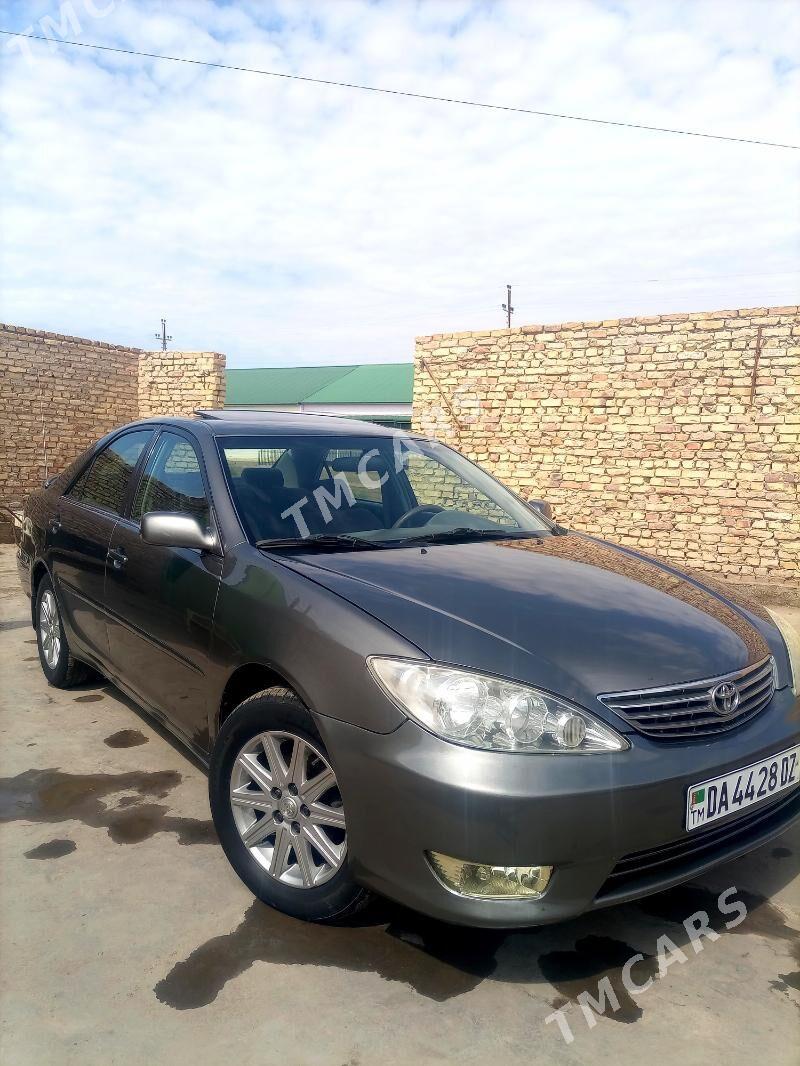 Toyota Camry 2005 - 152 000 TMT - Köneürgenç - img 2